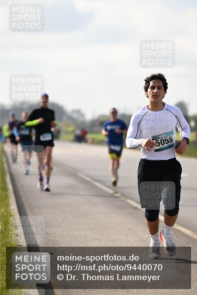12.04.2026 - 45. Internationalen Wilhelmsburger Insellauf Dr. Thomas Lammeyer http://msf.ph/oto/9440070 12.04.2026 10:03:50 Laufen 45, 5055 meine-sportfotos.de
