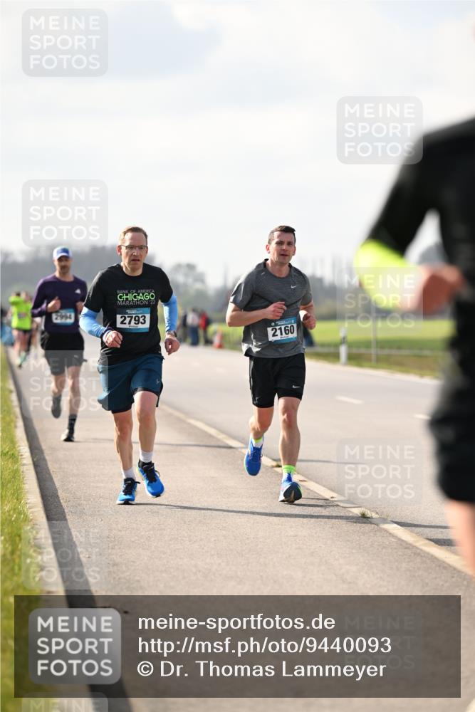 12.04.2026 - 45. Internationalen Wilhelmsburger Insellauf Dr. Thomas Lammeyer http://msf.ph/oto/9440093 12.04.2026 10:03:54 Laufen 2994, 22, 2793, 2160 meine-sportfotos.de