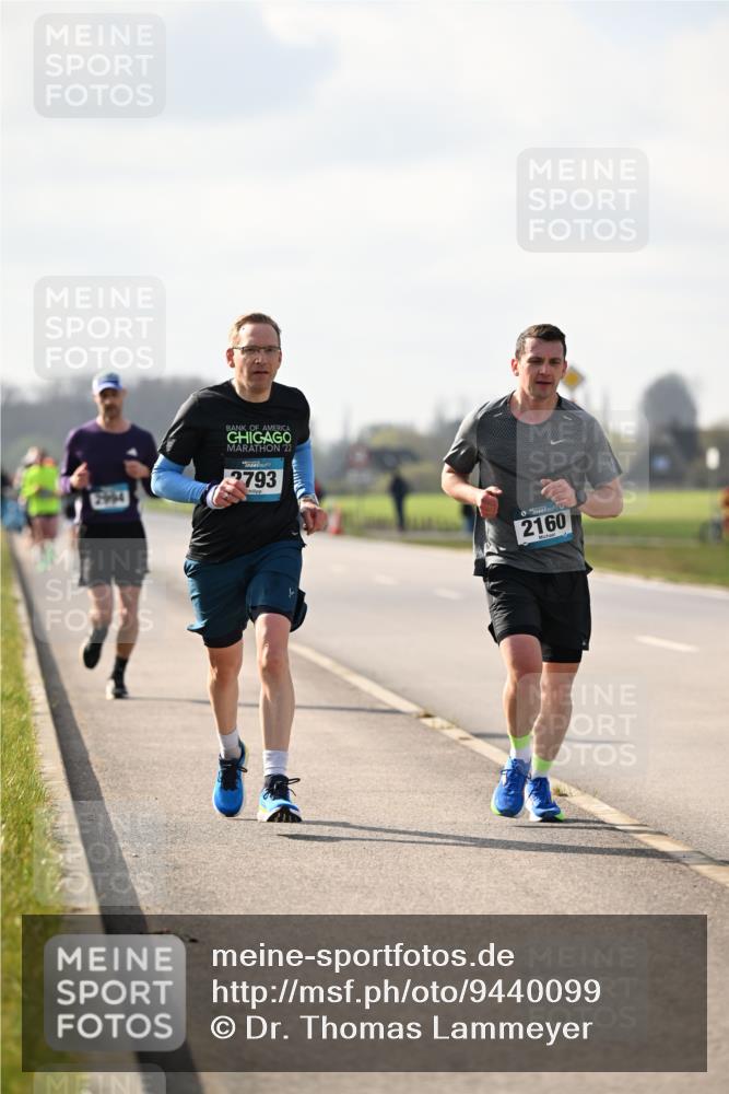 12.04.2026 - 45. Internationalen Wilhelmsburger Insellauf Dr. Thomas Lammeyer http://msf.ph/oto/9440099 12.04.2026 10:03:55 Laufen 22, 7, 2793, 2160 meine-sportfotos.de