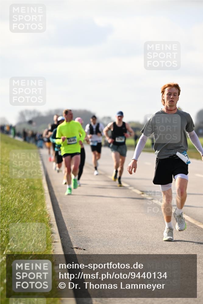 12.04.2026 - 45. Internationalen Wilhelmsburger Insellauf Dr. Thomas Lammeyer http://msf.ph/oto/9440134 12.04.2026 10:04:06 Laufen  meine-sportfotos.de