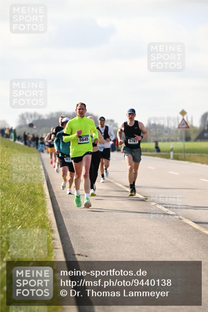 12.04.2026 - 45. Internationalen Wilhelmsburger Insellauf Dr. Thomas Lammeyer http://msf.ph/oto/9440138 12.04.2026 10:04:07 Laufen 4627, 5645, 5767 meine-sportfotos.de