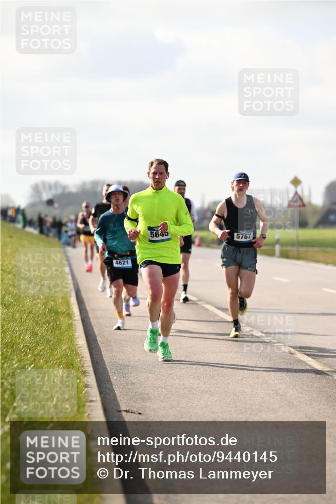 12.04.2026 - 45. Internationalen Wilhelmsburger Insellauf Dr. Thomas Lammeyer http://msf.ph/oto/9440145 12.04.2026 10:04:08 Laufen 4621, 5645, 5767 meine-sportfotos.de