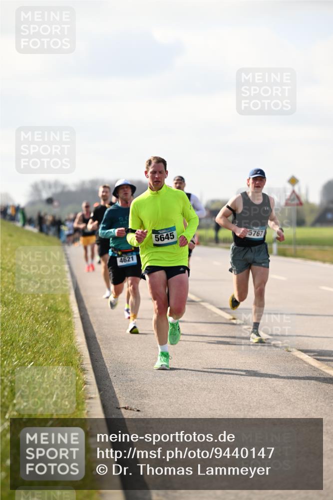 12.04.2026 - 45. Internationalen Wilhelmsburger Insellauf Dr. Thomas Lammeyer http://msf.ph/oto/9440147 12.04.2026 10:04:08 Laufen 4621, 5645, 5767 meine-sportfotos.de