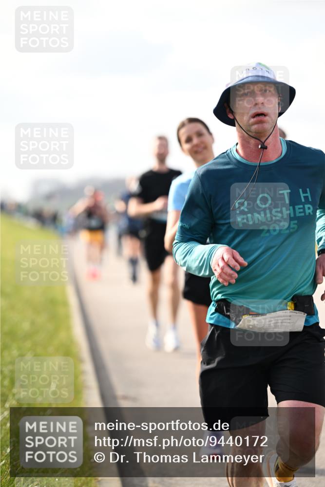 12.04.2026 - 45. Internationalen Wilhelmsburger Insellauf Dr. Thomas Lammeyer http://msf.ph/oto/9440172 12.04.2026 10:04:12 Laufen 2025 meine-sportfotos.de