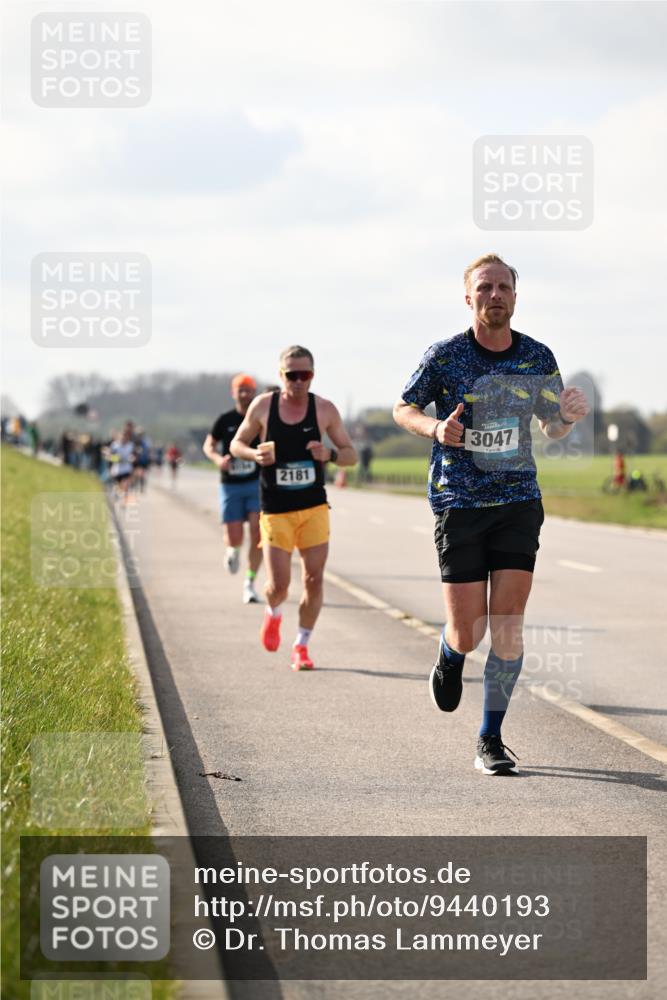 12.04.2026 - 45. Internationalen Wilhelmsburger Insellauf Dr. Thomas Lammeyer http://msf.ph/oto/9440193 12.04.2026 10:04:18 Laufen 2181, 3047 meine-sportfotos.de