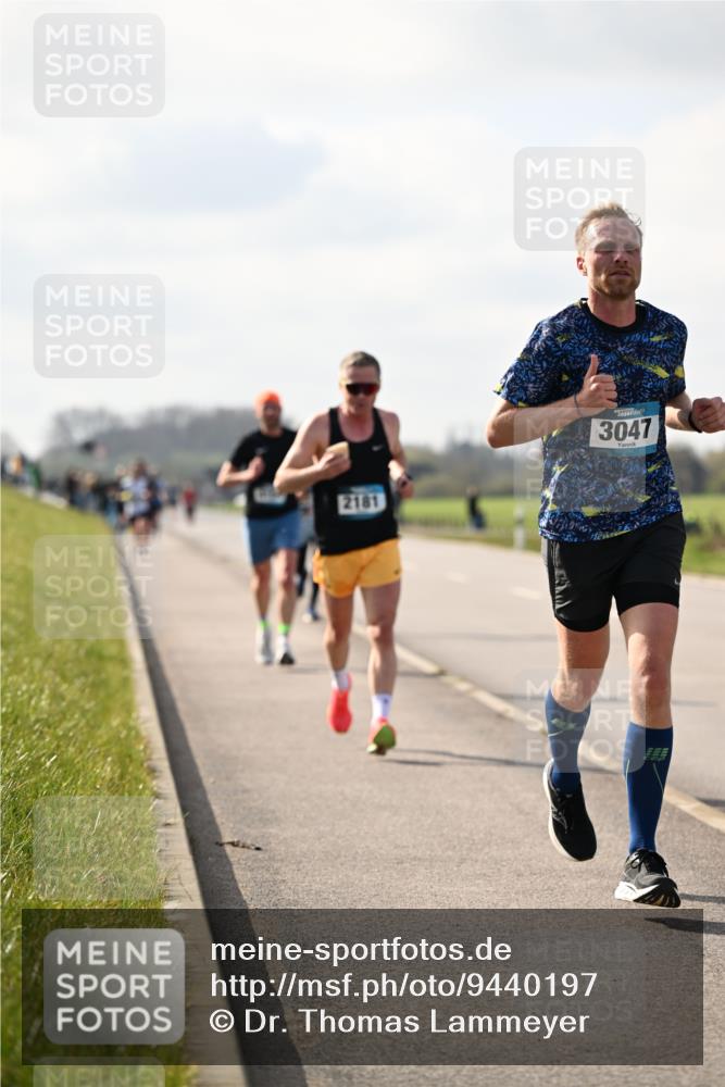 12.04.2026 - 45. Internationalen Wilhelmsburger Insellauf Dr. Thomas Lammeyer http://msf.ph/oto/9440197 12.04.2026 10:04:18 Laufen 2181, 3047 meine-sportfotos.de