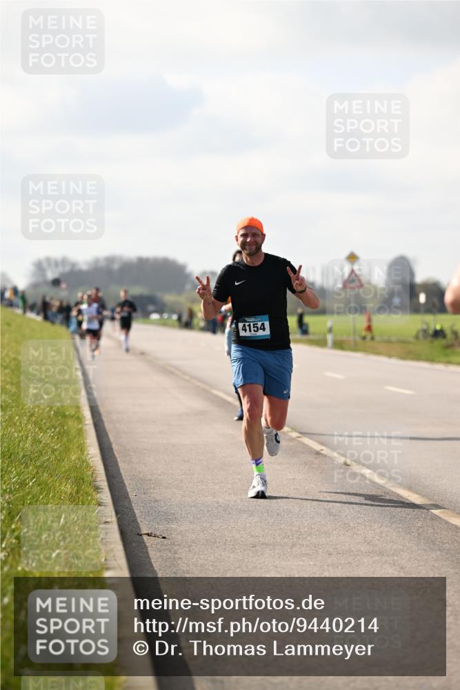 12.04.2026 - 45. Internationalen Wilhelmsburger Insellauf Dr. Thomas Lammeyer http://msf.ph/oto/9440214 12.04.2026 10:04:21 Laufen 4154 meine-sportfotos.de