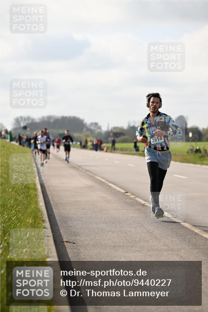 12.04.2026 - 45. Internationalen Wilhelmsburger Insellauf Dr. Thomas Lammeyer http://msf.ph/oto/9440227 12.04.2026 10:04:24 Laufen 3514 meine-sportfotos.de