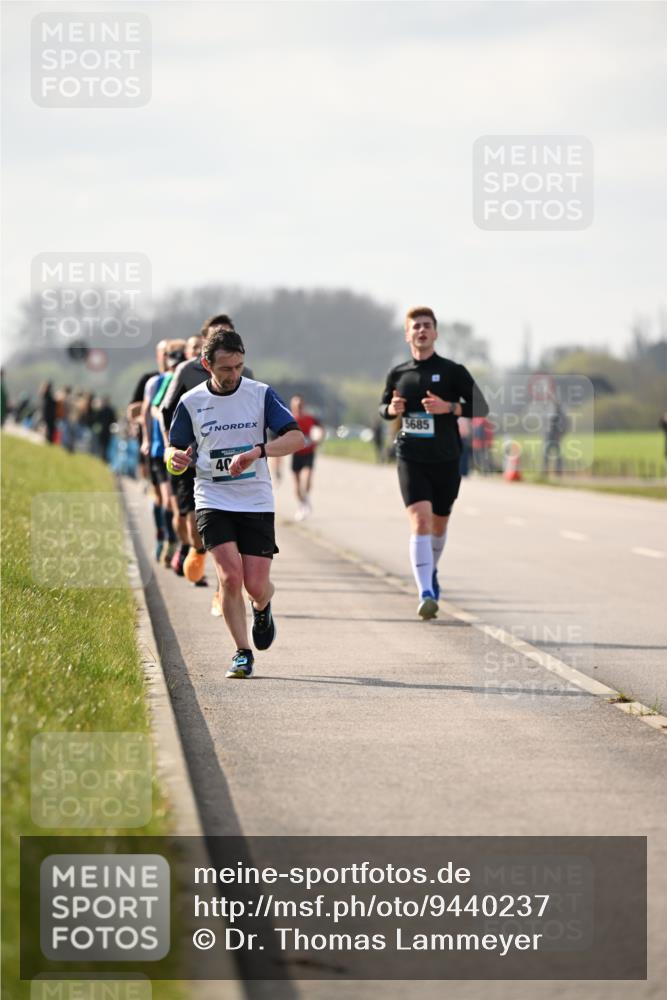 12.04.2026 - 45. Internationalen Wilhelmsburger Insellauf Dr. Thomas Lammeyer http://msf.ph/oto/9440237 12.04.2026 10:04:30 Laufen 40, 5685 meine-sportfotos.de