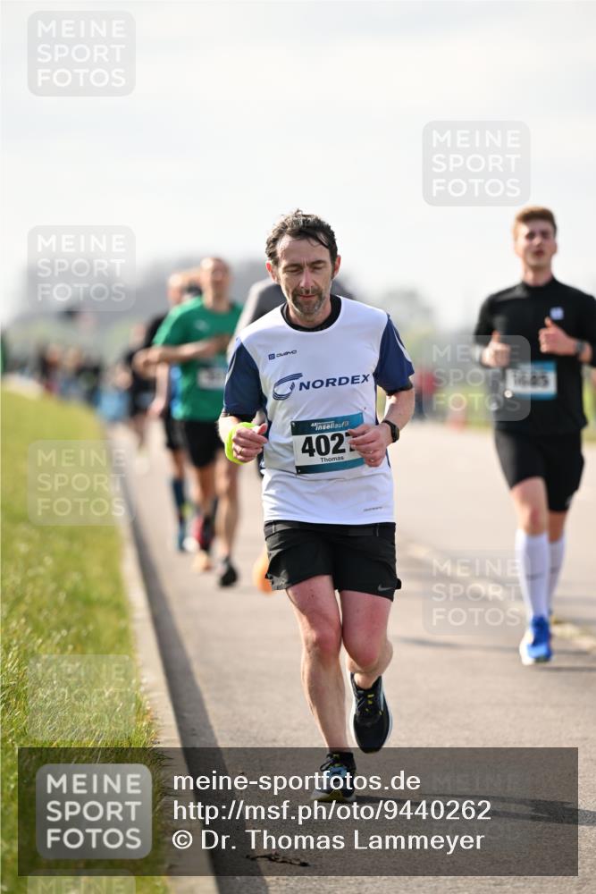 12.04.2026 - 45. Internationalen Wilhelmsburger Insellauf Dr. Thomas Lammeyer http://msf.ph/oto/9440262 12.04.2026 10:04:34 Laufen 4027, 1645 meine-sportfotos.de