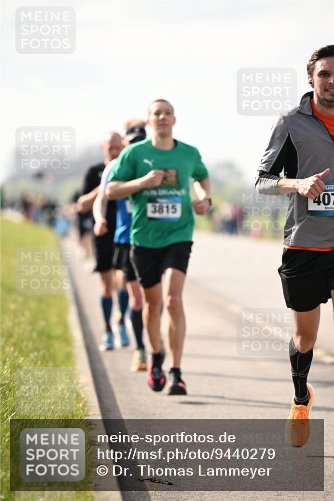12.04.2026 - 45. Internationalen Wilhelmsburger Insellauf Dr. Thomas Lammeyer http://msf.ph/oto/9440279 12.04.2026 10:04:37 Laufen 3815, 40 meine-sportfotos.de