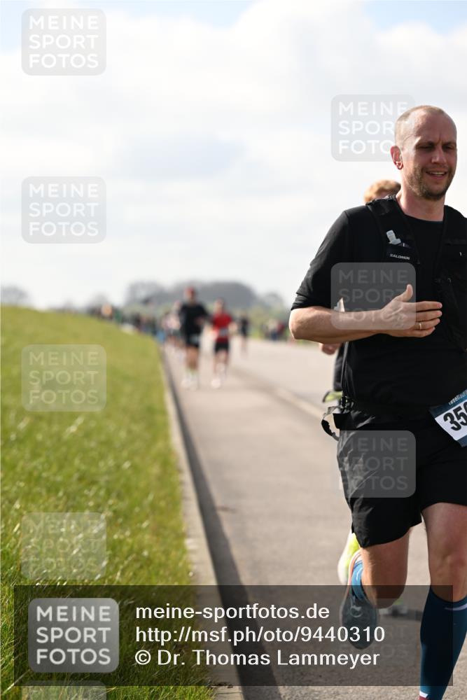 12.04.2026 - 45. Internationalen Wilhelmsburger Insellauf Dr. Thomas Lammeyer http://msf.ph/oto/9440310 12.04.2026 10:04:42 Laufen 35 meine-sportfotos.de