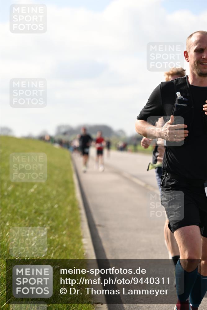12.04.2026 - 45. Internationalen Wilhelmsburger Insellauf Dr. Thomas Lammeyer http://msf.ph/oto/9440311 12.04.2026 10:04:42 Laufen  meine-sportfotos.de