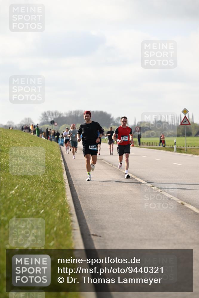 12.04.2026 - 45. Internationalen Wilhelmsburger Insellauf Dr. Thomas Lammeyer http://msf.ph/oto/9440321 12.04.2026 10:04:44 Laufen 5344, 4144 meine-sportfotos.de