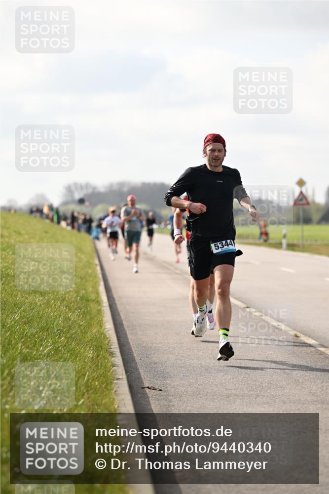 12.04.2026 - 45. Internationalen Wilhelmsburger Insellauf Dr. Thomas Lammeyer http://msf.ph/oto/9440340 12.04.2026 10:04:47 Laufen 5344 meine-sportfotos.de