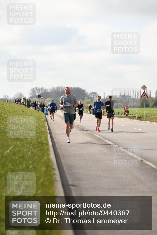 12.04.2026 - 45. Internationalen Wilhelmsburger Insellauf Dr. Thomas Lammeyer http://msf.ph/oto/9440367 12.04.2026 10:04:51 Laufen 4651, 4068 meine-sportfotos.de