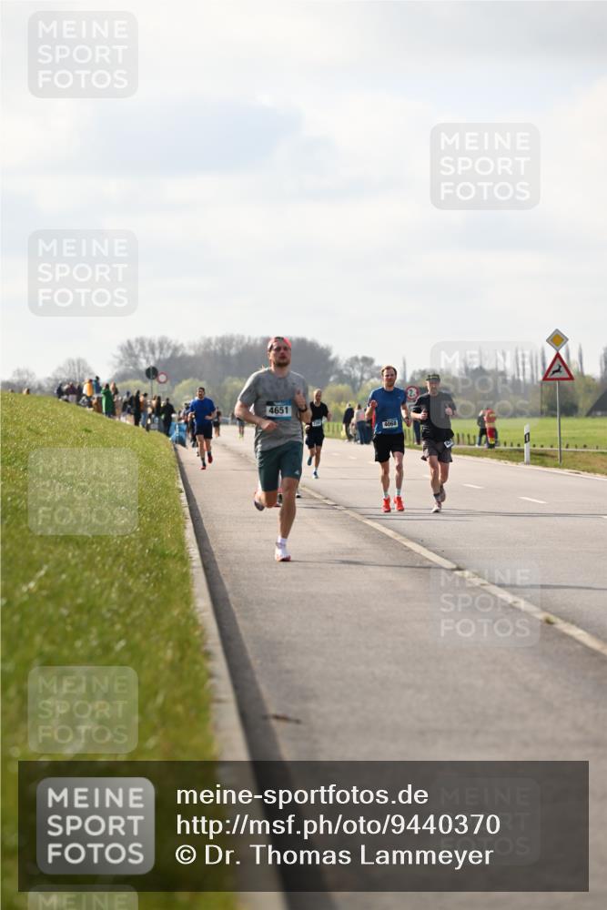 12.04.2026 - 45. Internationalen Wilhelmsburger Insellauf Dr. Thomas Lammeyer http://msf.ph/oto/9440370 12.04.2026 10:04:52 Laufen 4651, 4068 meine-sportfotos.de