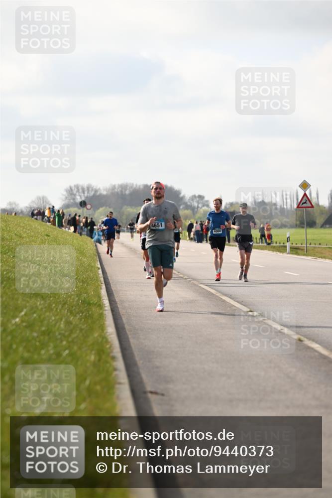 12.04.2026 - 45. Internationalen Wilhelmsburger Insellauf Dr. Thomas Lammeyer http://msf.ph/oto/9440373 12.04.2026 10:04:52 Laufen 4651, 4068 meine-sportfotos.de