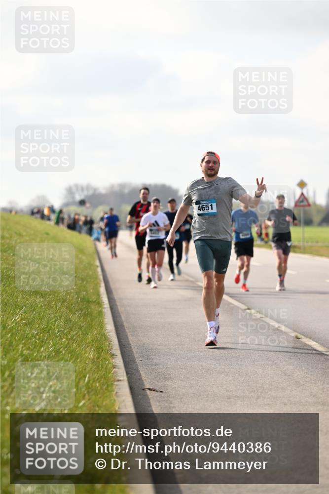 12.04.2026 - 45. Internationalen Wilhelmsburger Insellauf Dr. Thomas Lammeyer http://msf.ph/oto/9440386 12.04.2026 10:04:54 Laufen 4651 meine-sportfotos.de