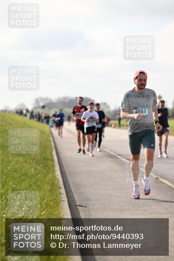 12.04.2026 - 45. Internationalen Wilhelmsburger Insellauf Dr. Thomas Lammeyer http://msf.ph/oto/9440393 12.04.2026 10:04:55 Laufen 4651 meine-sportfotos.de