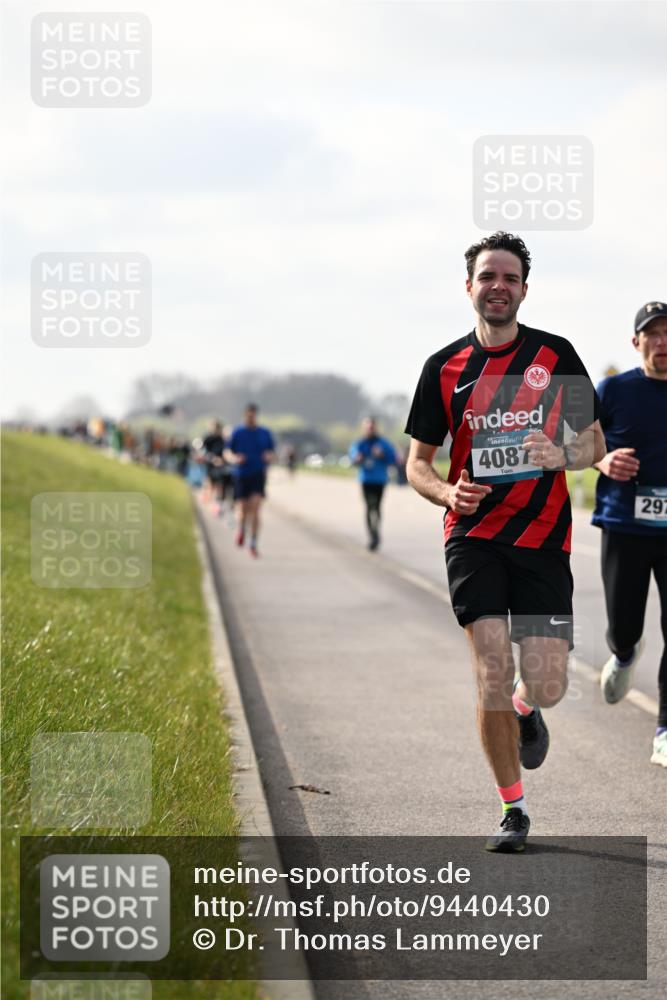 12.04.2026 - 45. Internationalen Wilhelmsburger Insellauf Dr. Thomas Lammeyer http://msf.ph/oto/9440430 12.04.2026 10:05:00 Laufen 4087, 29 meine-sportfotos.de