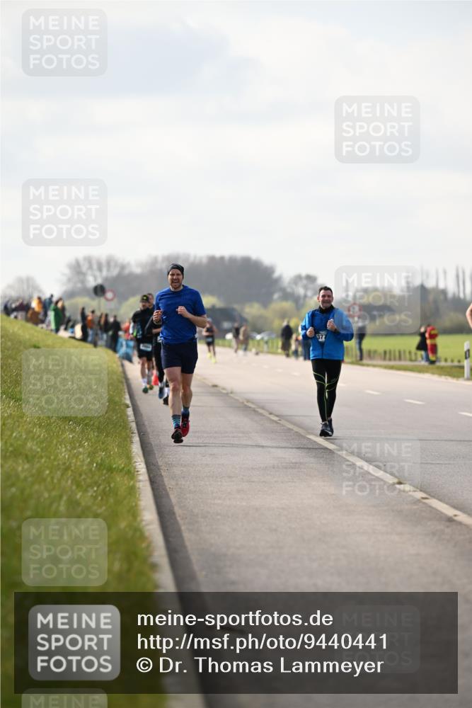 12.04.2026 - 45. Internationalen Wilhelmsburger Insellauf Dr. Thomas Lammeyer http://msf.ph/oto/9440441 12.04.2026 10:05:03 Laufen 377 meine-sportfotos.de