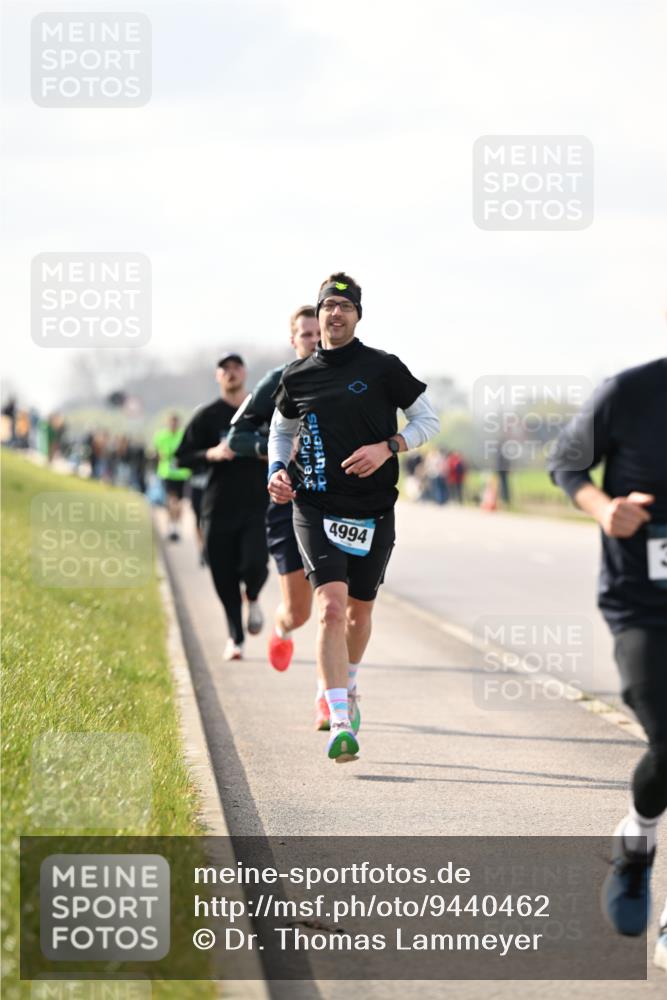 12.04.2026 - 45. Internationalen Wilhelmsburger Insellauf Dr. Thomas Lammeyer http://msf.ph/oto/9440462 12.04.2026 10:05:14 Laufen 4994 meine-sportfotos.de