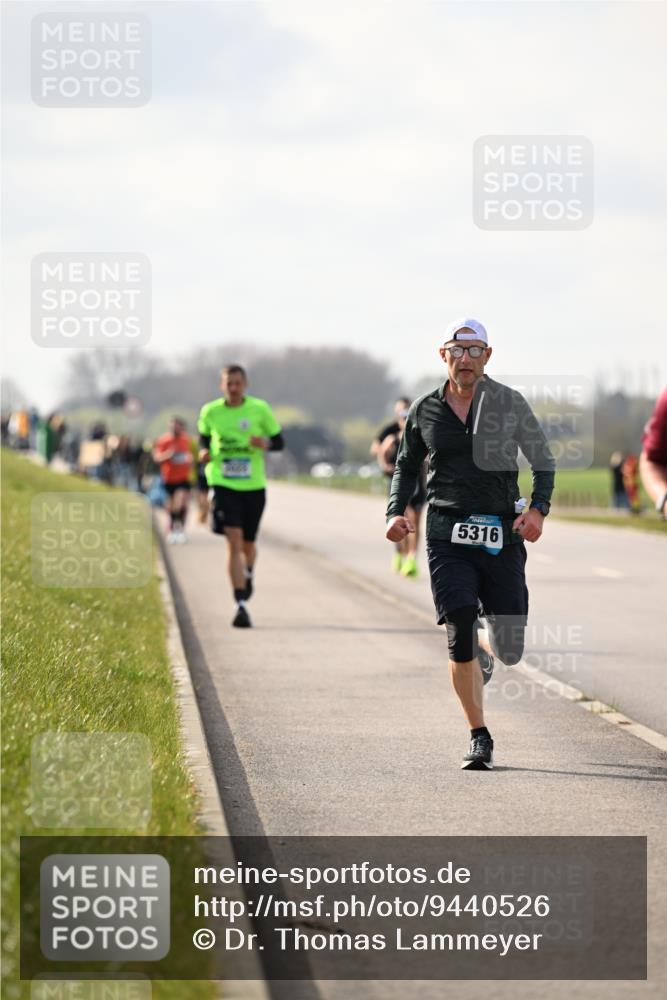 12.04.2026 - 45. Internationalen Wilhelmsburger Insellauf Dr. Thomas Lammeyer http://msf.ph/oto/9440526 12.04.2026 10:05:23 Laufen 5316 meine-sportfotos.de