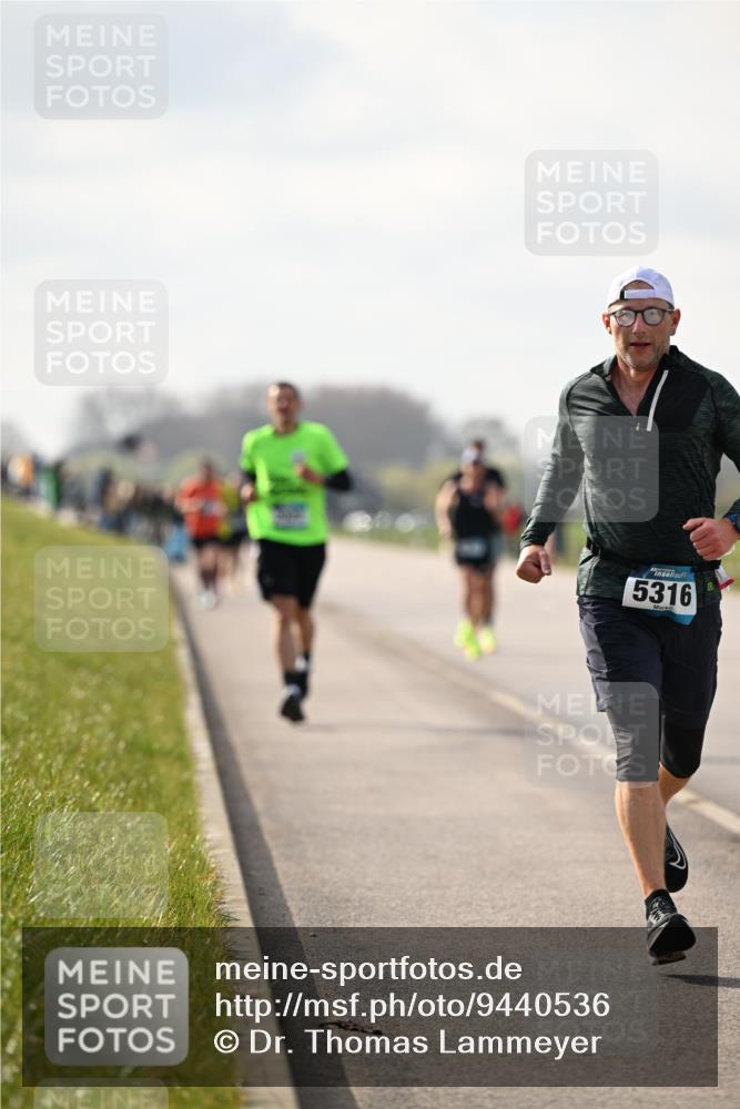 12.04.2026 - 45. Internationalen Wilhelmsburger Insellauf Dr. Thomas Lammeyer http://msf.ph/oto/9440536 12.04.2026 10:05:25 Laufen 5316 meine-sportfotos.de