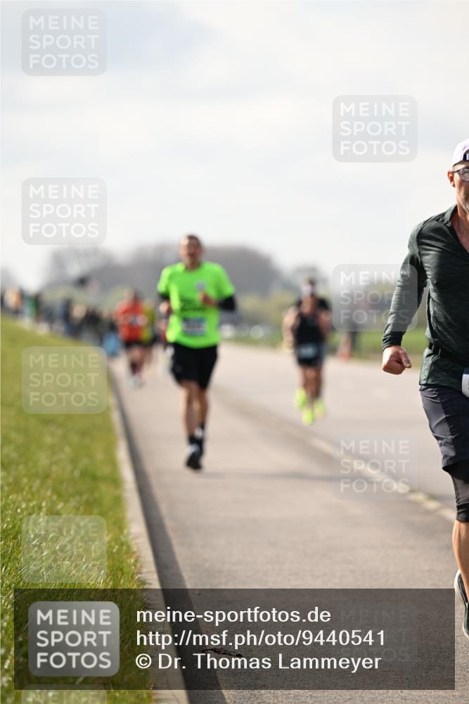 12.04.2026 - 45. Internationalen Wilhelmsburger Insellauf Dr. Thomas Lammeyer http://msf.ph/oto/9440541 12.04.2026 10:05:25 Laufen  meine-sportfotos.de