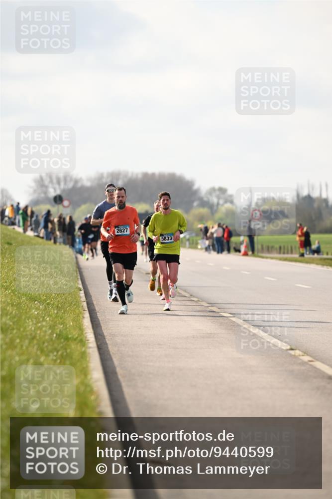 12.04.2026 - 45. Internationalen Wilhelmsburger Insellauf Dr. Thomas Lammeyer http://msf.ph/oto/9440599 12.04.2026 10:05:34 Laufen 2627, 5833 meine-sportfotos.de