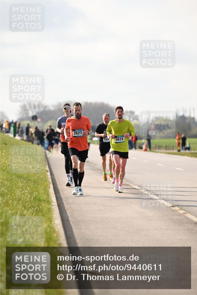 12.04.2026 - 45. Internationalen Wilhelmsburger Insellauf Dr. Thomas Lammeyer http://msf.ph/oto/9440611 12.04.2026 10:05:36 Laufen 2627, 580, 5833 meine-sportfotos.de