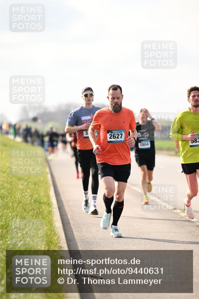 12.04.2026 - 45. Internationalen Wilhelmsburger Insellauf Dr. Thomas Lammeyer http://msf.ph/oto/9440631 12.04.2026 10:05:39 Laufen 7034, 3, 2627, 5804, 583 meine-sportfotos.de