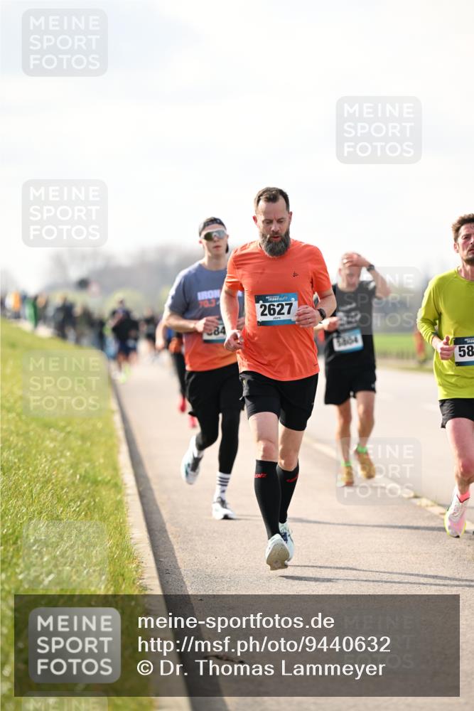 12.04.2026 - 45. Internationalen Wilhelmsburger Insellauf Dr. Thomas Lammeyer http://msf.ph/oto/9440632 12.04.2026 10:05:40 Laufen 84, 2627, 5804, 58 meine-sportfotos.de