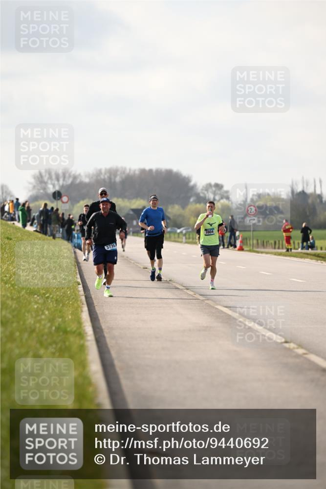 12.04.2026 - 45. Internationalen Wilhelmsburger Insellauf Dr. Thomas Lammeyer http://msf.ph/oto/9440692 12.04.2026 10:05:49 Laufen 3735 meine-sportfotos.de