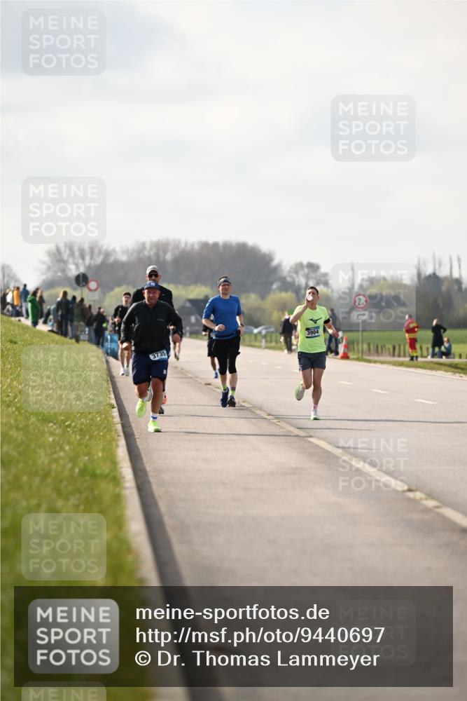 12.04.2026 - 45. Internationalen Wilhelmsburger Insellauf Dr. Thomas Lammeyer http://msf.ph/oto/9440697 12.04.2026 10:05:50 Laufen 3735, 3904 meine-sportfotos.de