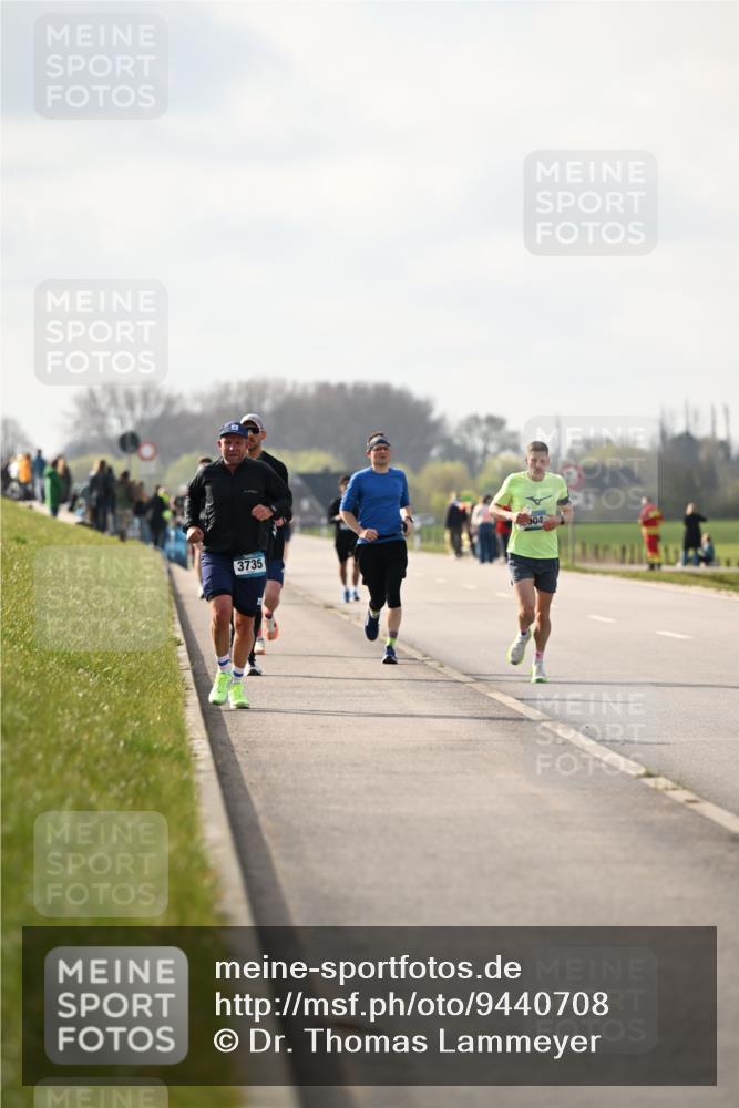 12.04.2026 - 45. Internationalen Wilhelmsburger Insellauf Dr. Thomas Lammeyer http://msf.ph/oto/9440708 12.04.2026 10:05:52 Laufen 3735 meine-sportfotos.de