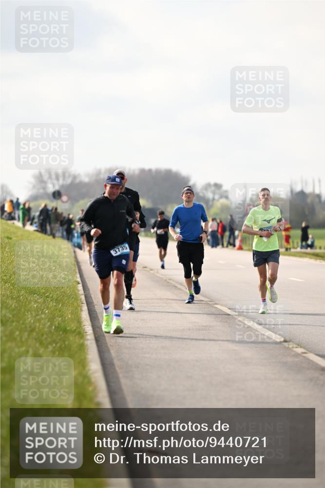 12.04.2026 - 45. Internationalen Wilhelmsburger Insellauf Dr. Thomas Lammeyer http://msf.ph/oto/9440721 12.04.2026 10:05:53 Laufen 3735 meine-sportfotos.de