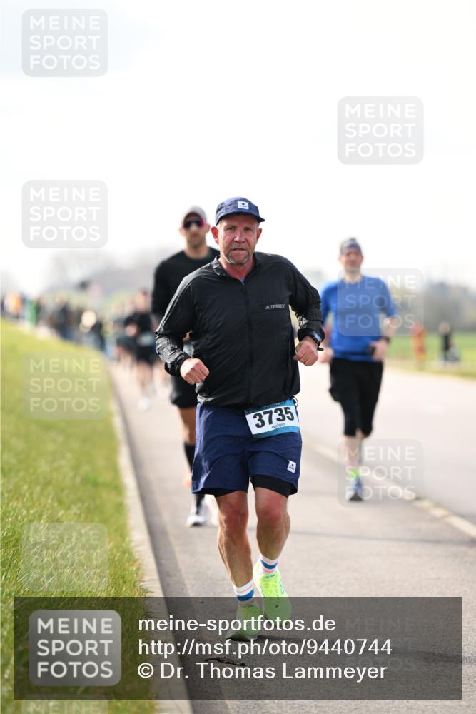 12.04.2026 - 45. Internationalen Wilhelmsburger Insellauf Dr. Thomas Lammeyer http://msf.ph/oto/9440744 12.04.2026 10:05:57 Laufen 3735 meine-sportfotos.de