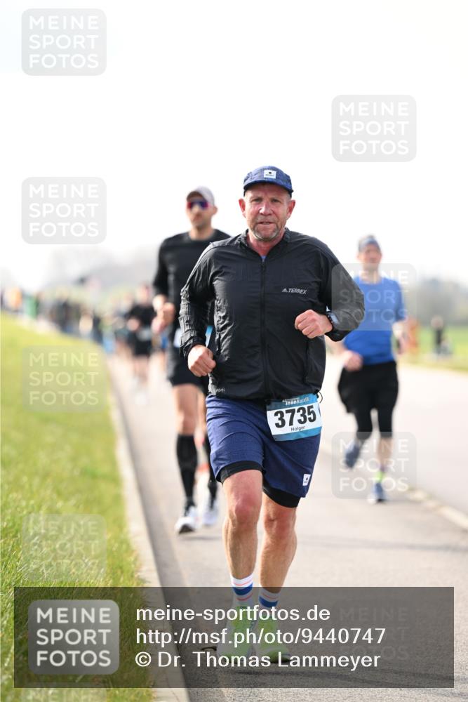 12.04.2026 - 45. Internationalen Wilhelmsburger Insellauf Dr. Thomas Lammeyer http://msf.ph/oto/9440747 12.04.2026 10:05:57 Laufen 4, 3735 meine-sportfotos.de