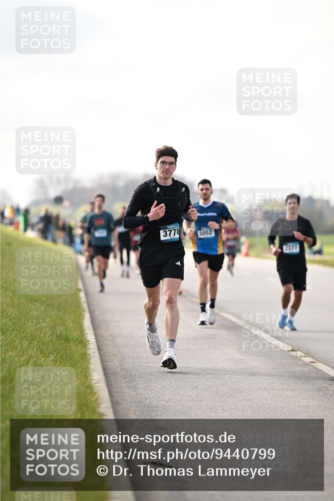 12.04.2026 - 45. Internationalen Wilhelmsburger Insellauf Dr. Thomas Lammeyer http://msf.ph/oto/9440799 12.04.2026 10:06:05 Laufen 3778, 5052 meine-sportfotos.de