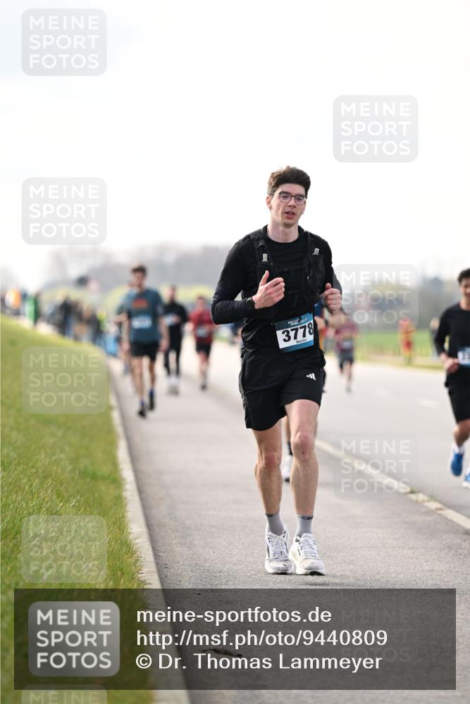 12.04.2026 - 45. Internationalen Wilhelmsburger Insellauf Dr. Thomas Lammeyer http://msf.ph/oto/9440809 12.04.2026 10:06:07 Laufen 3778 meine-sportfotos.de