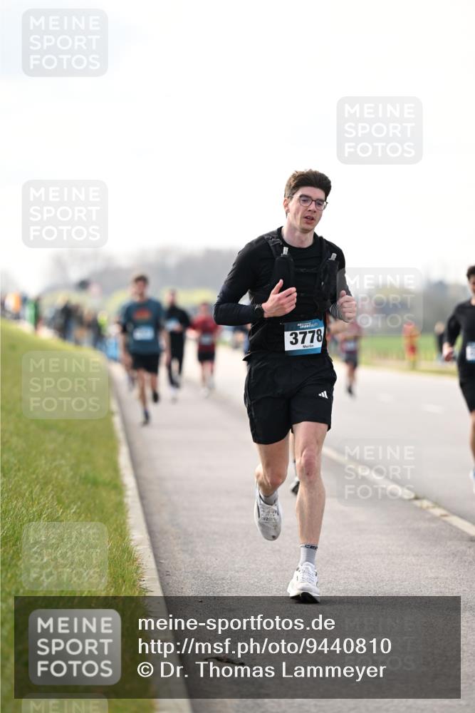 12.04.2026 - 45. Internationalen Wilhelmsburger Insellauf Dr. Thomas Lammeyer http://msf.ph/oto/9440810 12.04.2026 10:06:07 Laufen 3778 meine-sportfotos.de