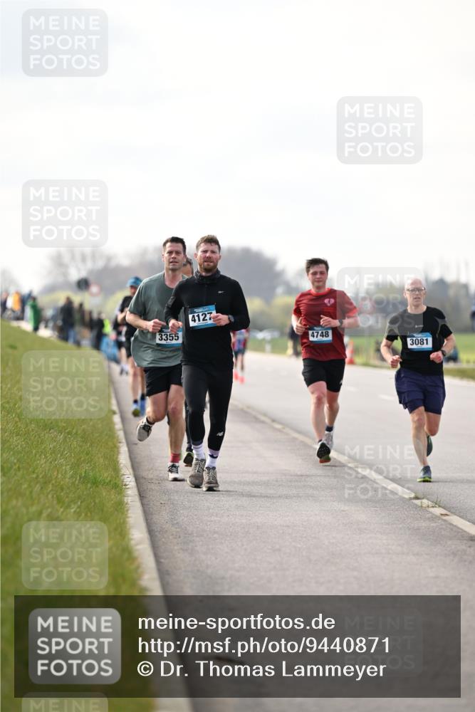 12.04.2026 - 45. Internationalen Wilhelmsburger Insellauf Dr. Thomas Lammeyer http://msf.ph/oto/9440871 12.04.2026 10:06:16 Laufen 3355, 4127, 4748, 3081 meine-sportfotos.de