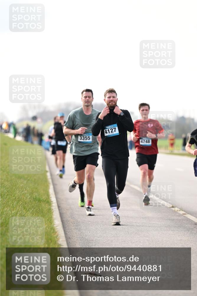 12.04.2026 - 45. Internationalen Wilhelmsburger Insellauf Dr. Thomas Lammeyer http://msf.ph/oto/9440881 12.04.2026 10:06:18 Laufen 3355, 4127, 4748 meine-sportfotos.de