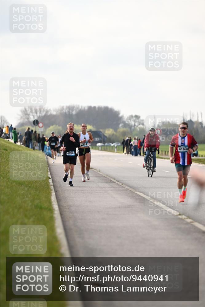 12.04.2026 - 45. Internationalen Wilhelmsburger Insellauf Dr. Thomas Lammeyer http://msf.ph/oto/9440941 12.04.2026 10:06:29 Laufen 4766, 3619, 4163 meine-sportfotos.de