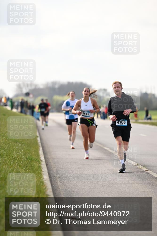 12.04.2026 - 45. Internationalen Wilhelmsburger Insellauf Dr. Thomas Lammeyer http://msf.ph/oto/9440972 12.04.2026 10:06:34 Laufen 3619, 4766 meine-sportfotos.de