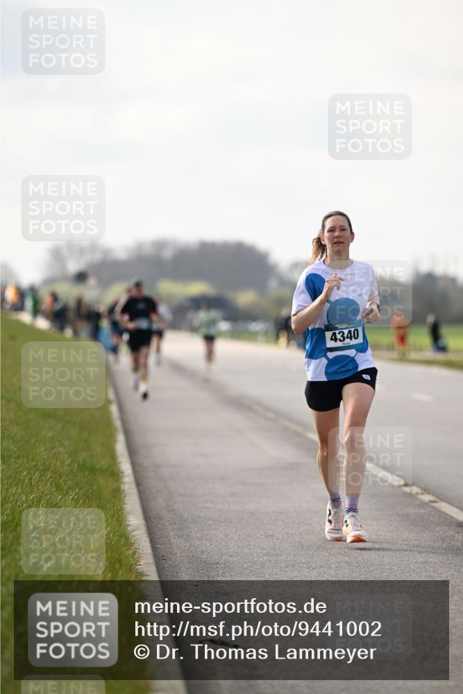 12.04.2026 - 45. Internationalen Wilhelmsburger Insellauf Dr. Thomas Lammeyer http://msf.ph/oto/9441002 12.04.2026 10:06:39 Laufen 4340 meine-sportfotos.de