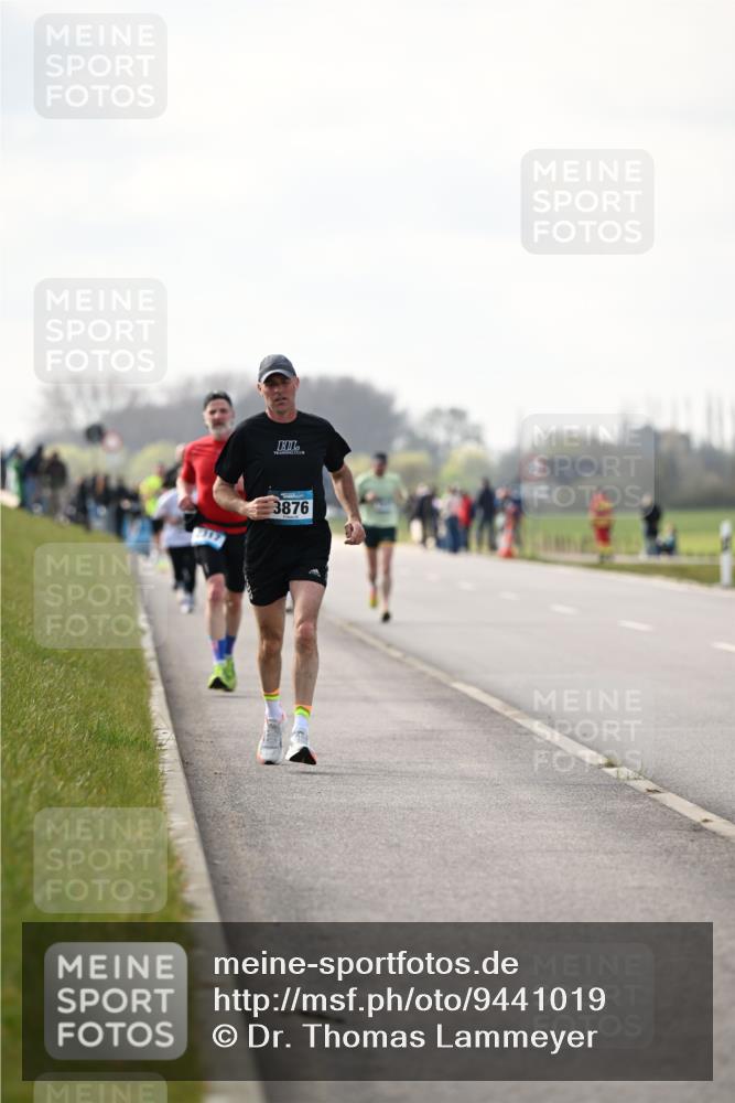 12.04.2026 - 45. Internationalen Wilhelmsburger Insellauf Dr. Thomas Lammeyer http://msf.ph/oto/9441019 12.04.2026 10:06:46 Laufen 3876 meine-sportfotos.de