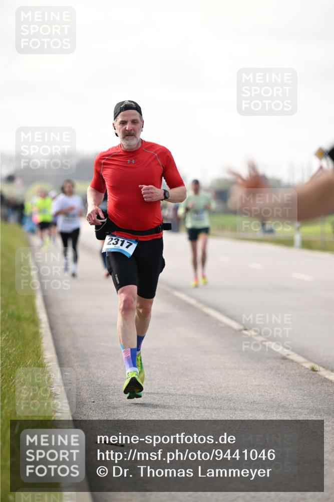 12.04.2026 - 45. Internationalen Wilhelmsburger Insellauf Dr. Thomas Lammeyer http://msf.ph/oto/9441046 12.04.2026 10:06:51 Laufen 2317 meine-sportfotos.de